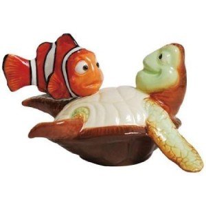 finding nemo crush salt pepper shaer